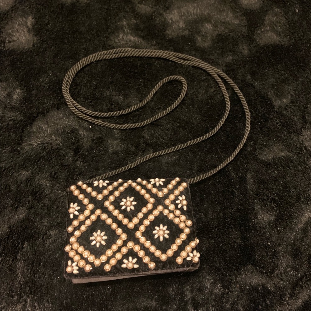 Wallet size sequin purse